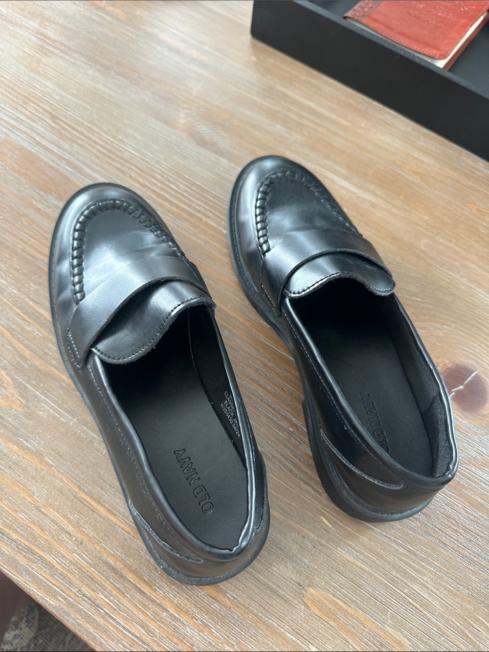 Old Navy Black Women's Penny Loafers